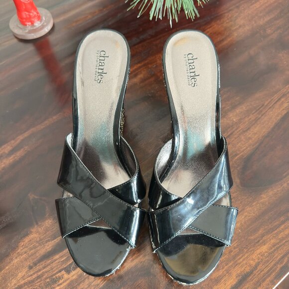 Charles by Charles David Black Patent Leather Wedge Sandals – Size 9.5 – 4" Snak - Picture 2 of 5